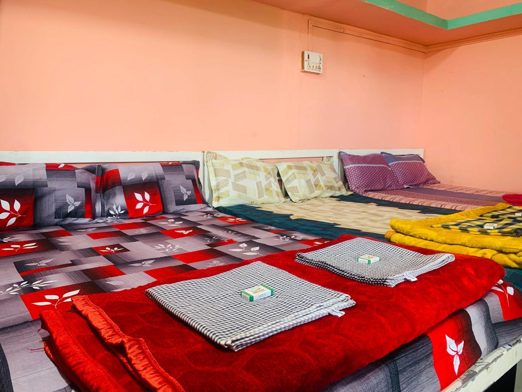 Dandeli Crocodile Valley Homestay Eksteriør billede