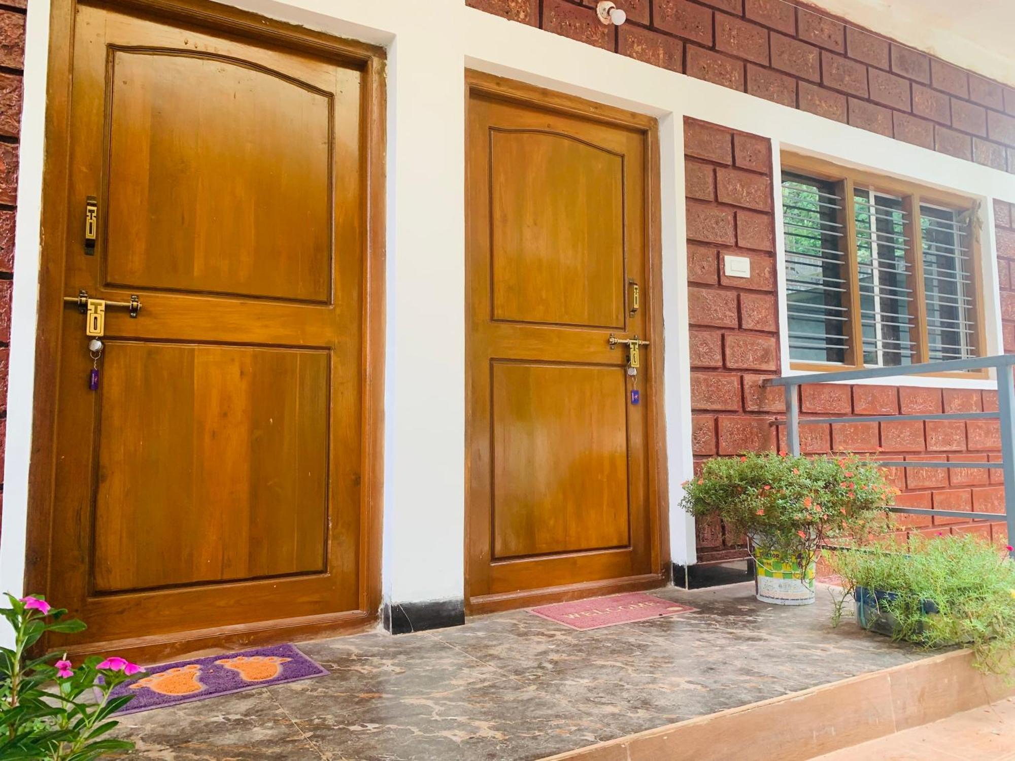 Dandeli Crocodile Valley Homestay Eksteriør billede