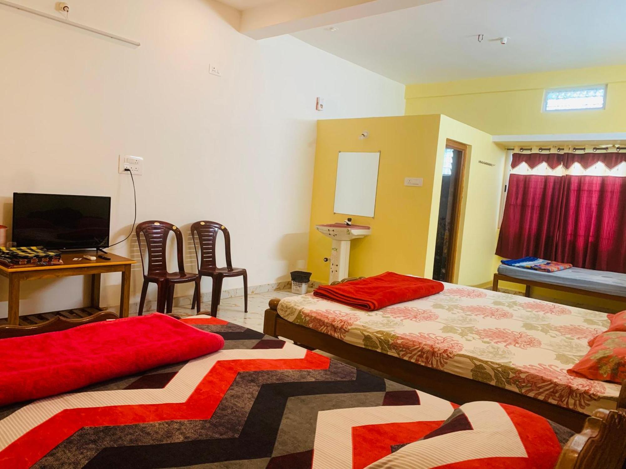 Dandeli Crocodile Valley Homestay Eksteriør billede